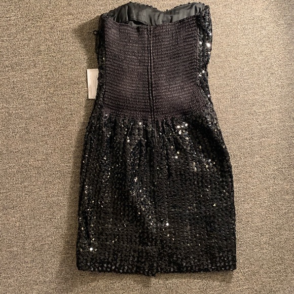 ✨ Strapless Sparkly Sequin Mini Dress | Party • Holiday • Date Night ✨ - Picture 12 of 12